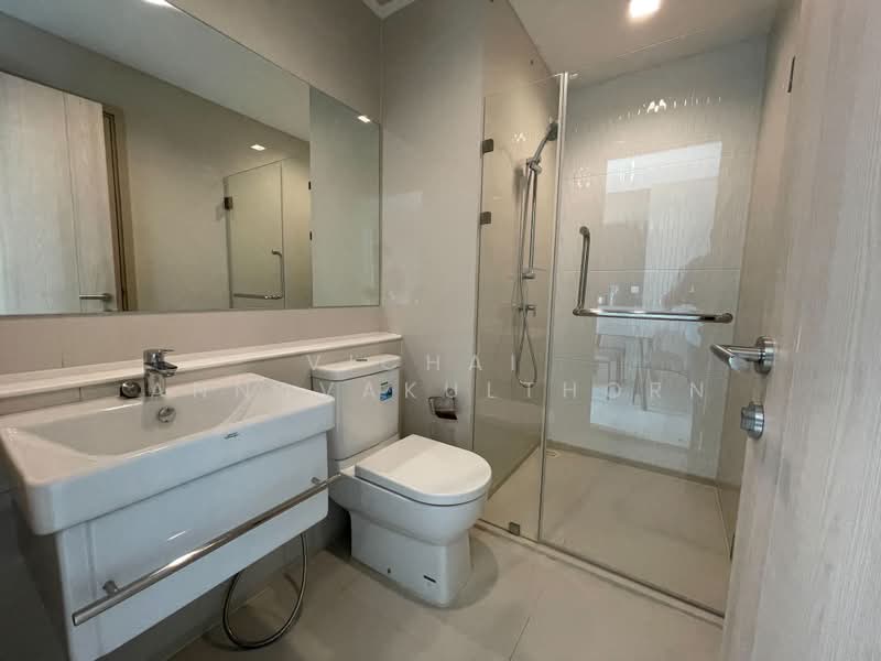 Life One Wireless, Bangkok, 1 Wireless Road, Lumphini, Pathum Wan, Bangkok, 2 Bedrooms, 45 sqm, Condo For Rent, by Vichai Annavakulthorn, 500486793 - DDproperty.com
