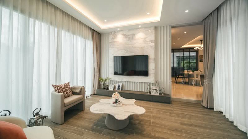 Burasiri Krungthep Kreetha, Bangkok, 95 Soi Pracha Ruam Chai, Hua Mak, Bang Kapi, Bangkok, 4 Bedrooms, 300 sqm, Single Detached House For Sale, by Komkrit Arunvessased, 500486802 - DDproperty.com