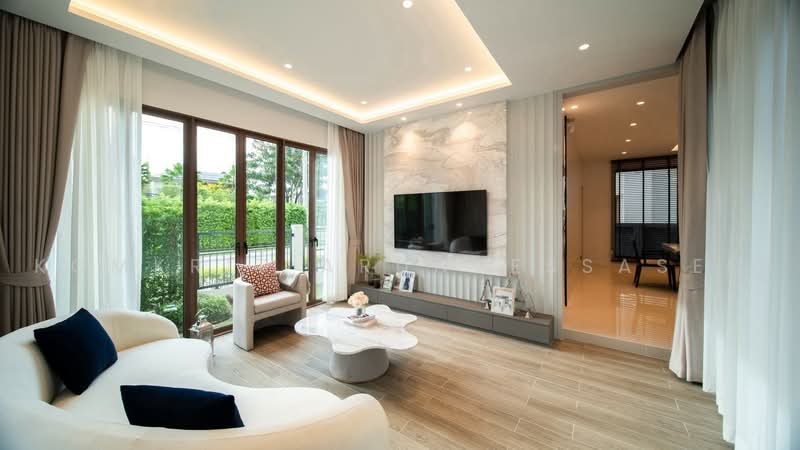 Burasiri Krungthep Kreetha, Bangkok, 95 Soi Pracha Ruam Chai, Hua Mak, Bang Kapi, Bangkok, 4 Bedrooms, 300 sqm, Single Detached House For Sale, by Komkrit Arunvessased, 500486802 - DDproperty.com