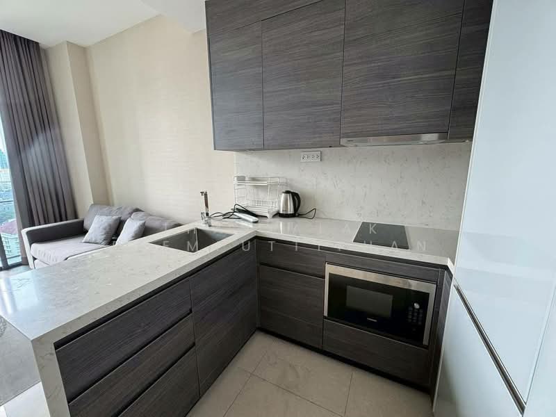 The Esse Asoke, Bangkok, 333 Soi Sukhumvit 21, Sukhumvit Road, Khlongtoei Nua, Watthana, Bangkok, 1 Bedroom, 46 sqm, Condo For Rent, by Thanyalak Premputtiphan, 500486810 - DDproperty.com