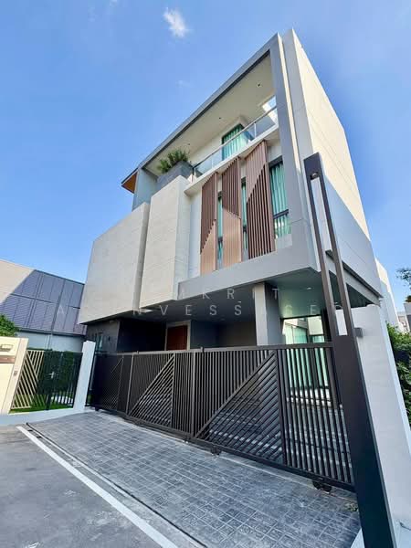 The Gentry Phatthanakan 2, Bangkok, Phatthanakan 32, Suan Luang, Bangkok, 4 Bedrooms, 425 sqm, Single Detached House For Sale, by Komkrit Arunvessased, 500486831 - DDproperty.com