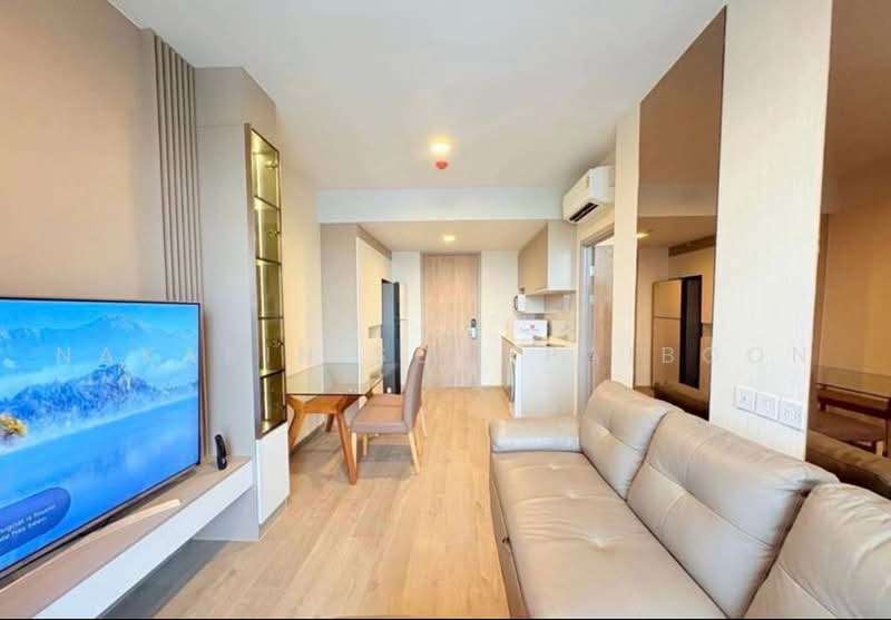 THE CROWN Residences, Bangkok, Rama 4 Road, Thung Maha Mek, Sathon, Bangkok, 1 Bedroom, 45 sqm, Condo For Rent, by Nakarin Sookpaiboon, 500486835 - DDproperty.com