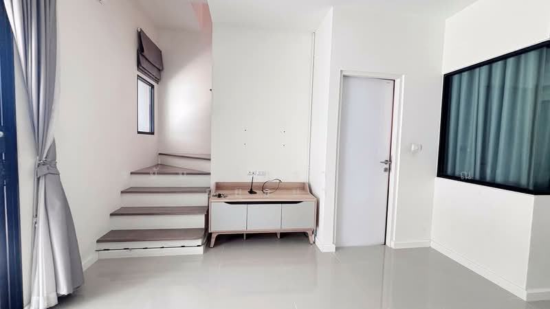 Siri Place Ratchapruek 345, Pathum Thani, Parallel national highway no. 345, Bang Khu Wat, Muang Pathum Thani, Pathum Thani, 4 Bedrooms, 83 sqm, Townhouse For Sale, by ภัทรนัน อิศรางกูร ณ อยุธยา, 500486836 - DDproperty.com