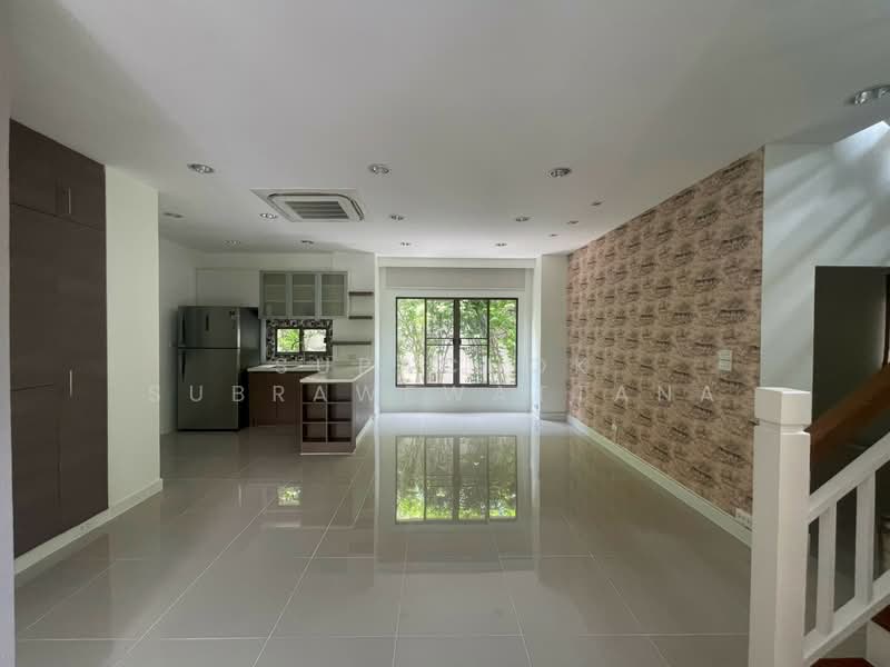 Burasiri Ngamwongwan - Prachachuen, Nonthaburi, Road along Bang Khlo-Chaengwattana Expressway, Tha-Sai, Muang Nonthaburi, Nonthaburi, 4 Bedrooms, 300 sqm, Single Detached House For Rent, by Supachok Subrawewattana, 500486861 - DDproperty.com