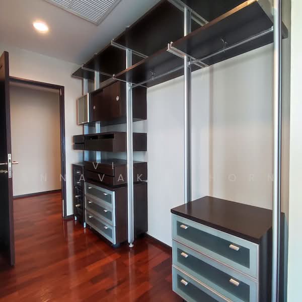 Noble Ora, Bangkok, Soi Sukhumvit 55, Sukhumvit Road, Khlong Tan Nua, Watthana, Bangkok, 2 Bedrooms, 66 sqm, Condo For Rent, by Vichai Annavakulthorn, 500486882 - DDproperty.com