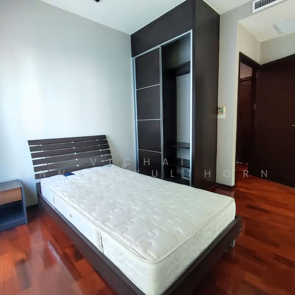 Noble Ora, Bangkok, Soi Sukhumvit 55, Sukhumvit Road, Khlong Tan Nua, Watthana, Bangkok, 2 Bedrooms, 66 sqm, Condo For Rent, by Vichai Annavakulthorn, 500486882 - DDproperty.com