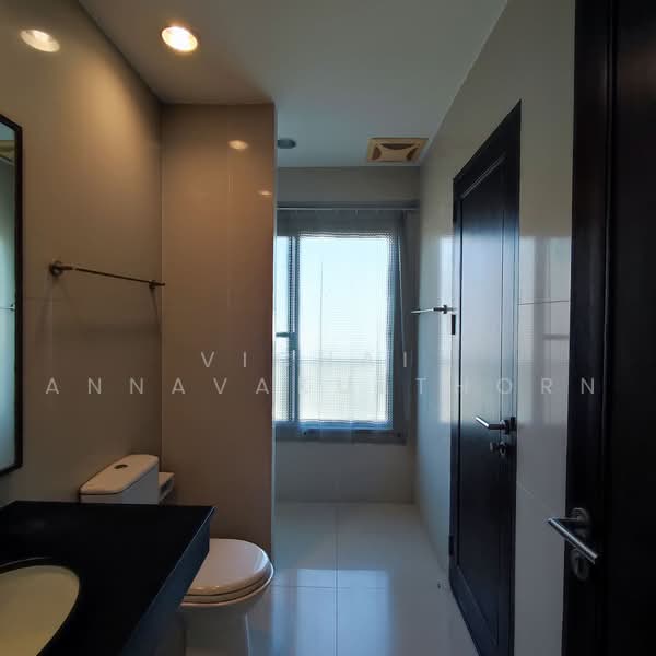 Noble Ora, Bangkok, Soi Sukhumvit 55, Sukhumvit Road, Khlong Tan Nua, Watthana, Bangkok, 2 Bedrooms, 66 sqm, Condo For Rent, by Vichai Annavakulthorn, 500486882 - DDproperty.com