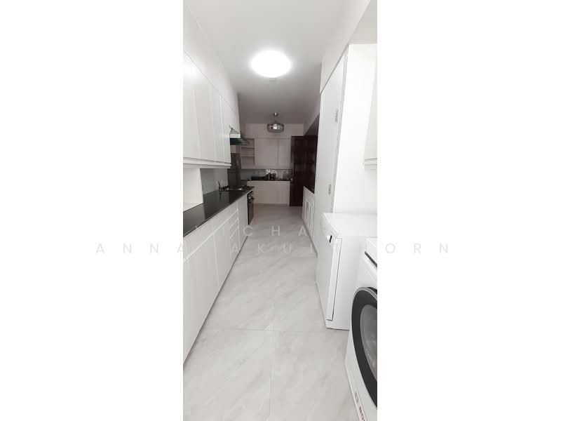 Kanta Mansion, Bangkok, 73 Soi Sukhumvit 26, Khong Tan, Khlong Toei, Bangkok, 3 Bedrooms, 265 sqm, Apartment For Rent, by Vichai Annavakulthorn, 500486889 - DDproperty.com