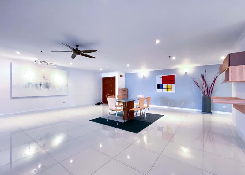 Kallista Mansion, Bangkok, 64 Soi Sukhumvit 11, Khlongtoei Nua, Watthana, Bangkok, 3 Bedrooms, 315 sqm, Condo For Rent, by Vichai  Annavakulthorn, 500486896 - DDproperty.com