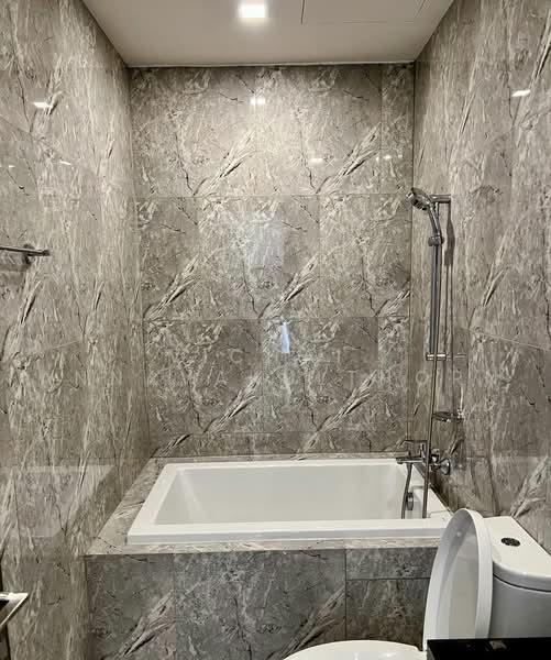 ASHTON Asoke, Bangkok, 131 Asoke Montri Road, Khlongtoei Nua, Watthana, Bangkok, 2 Bedrooms, 47 sqm, Condo For Rent, by Vichai  Annavakulthorn, 500486910 - DDproperty.com