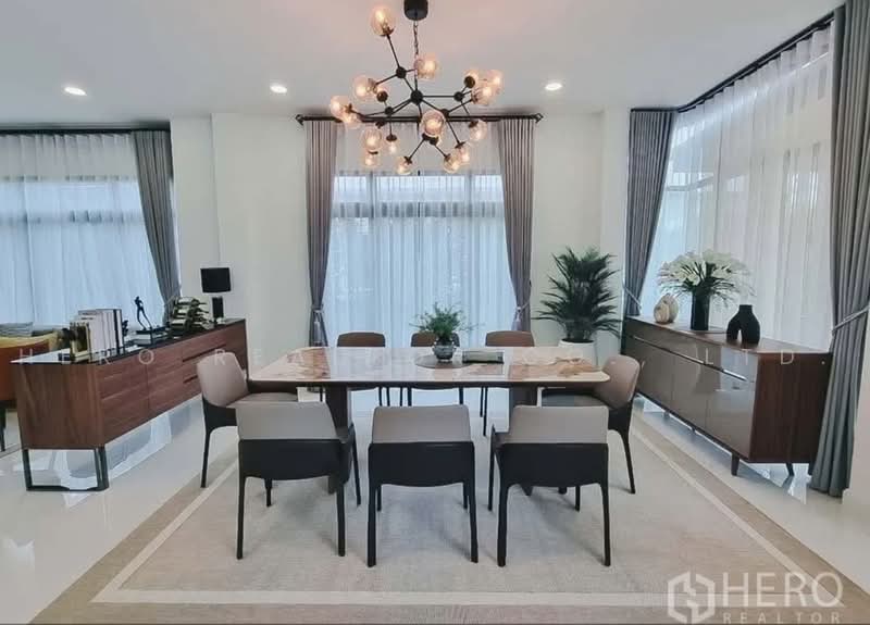 Perfect Masterpiece Sukhumvit 77, Samut Prakan, Soi Mu Ban Perfect Place Sukhumvit 77, Rachathewa, Bang Plee, Samut Prakan, 5 Bedrooms, 585 sqm, Single Detached House For Rent, by Hero Realtor Co., Ltd., 500486918 - DDproperty.com