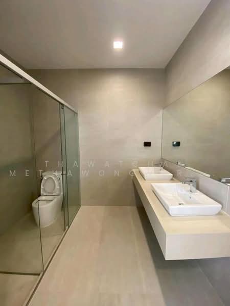 Ther Ladprao 93, Bangkok, Lat Phrao Road, Khlong Chaokhun Sing, Wang Thonglang, Bangkok, 3 Bedrooms, 220 sqm, Single Detached House For Rent, by Thawatchai Methawongworakul, 500486929 - DDproperty.com