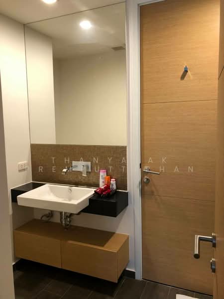 The Lofts Ekkamai, Bangkok, 1415 Sukhumvit Road, Phra Kanong Nua, Watthana, Bangkok, 1 Bedroom, 46 sqm, Condo For Sale, by Thanyalak Premputtiphan, 500486933 - DDproperty.com