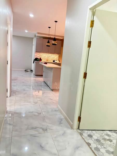 Moon Tower, Bangkok, Soi Sukhumvit 59, Khlong Tan Nua, Watthana, Bangkok, 2 Bedrooms, 202 sqm, Condo For Rent, by Kritaphak Khongmueang, 500486934 - DDproperty.com