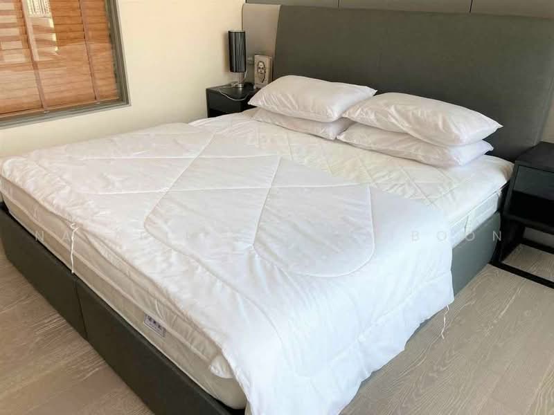 The Esse Asoke, Bangkok, 333 Soi Sukhumvit 21, Sukhumvit Road, Khlongtoei Nua, Watthana, Bangkok, 2 Bedrooms, 74 sqm, Condo For Rent, by Nakarin Sookpaiboon, 500486953 - DDproperty.com