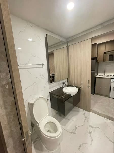 Cloud Thonglor-Phetchaburi, Bangkok, 1986 New Petchaburi Road, Bang Kapi, Huai Khwang, Bangkok, 1 Bedroom, 32 sqm, Condo For Rent, by Thawatchai Methawongworakul, 500486960 - DDproperty.com