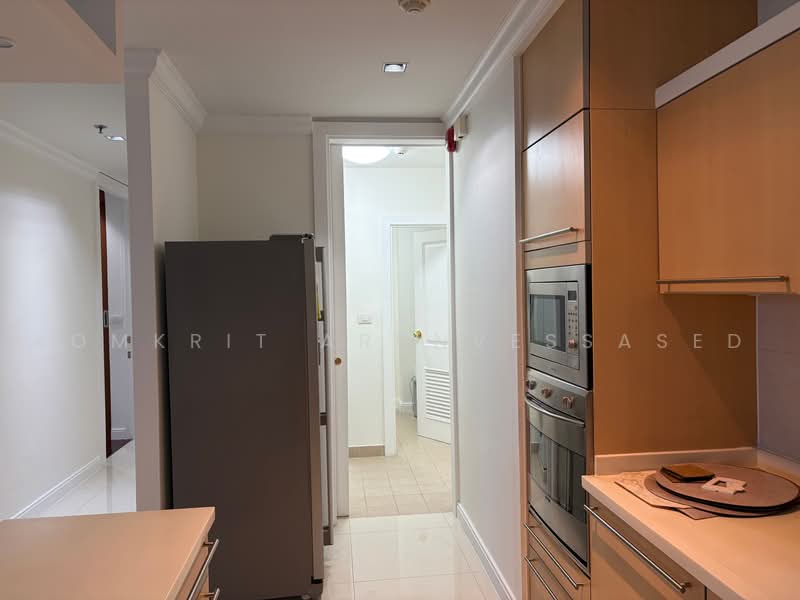 Athenee Residence, Bangkok, 65 Witthayu Road, Lumphini, Pathum Wan, Bangkok, 3 Bedrooms, 197 sqm, Condo For Rent, by Komkrit Arunvessased, 500486982 - DDproperty.com