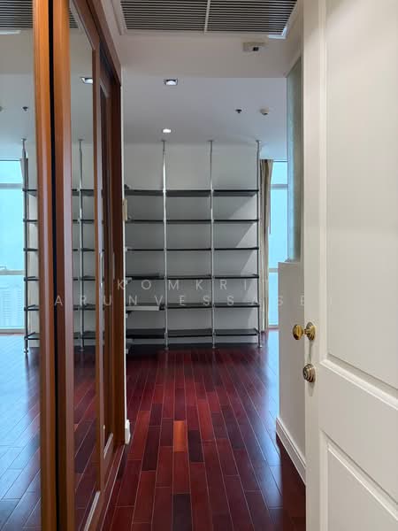 Athenee Residence, Bangkok, 65 Witthayu Road, Lumphini, Pathum Wan, Bangkok, 3 Bedrooms, 197 sqm, Condo For Rent, by Komkrit Arunvessased, 500486982 - DDproperty.com