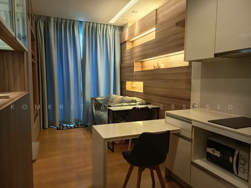 Equinox Phahol Vibha, Bangkok, 345 Paholyothin Road, Jom Phon, Chatuchak, Bangkok, 1 Bedroom, 39 sqm, Condo For Sale, by Komkrit Arunvessased, 500486992 - DDproperty.com
