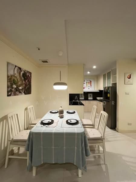 Baan Suanpetch, Bangkok, 18 Soi Sukhumvit 39, Khlong Tan Nua, Watthana, Bangkok, 2 Bedrooms, 132 sqm, Condo For Rent, by Vichai Annavakulthorn, 500487001 - DDproperty.com