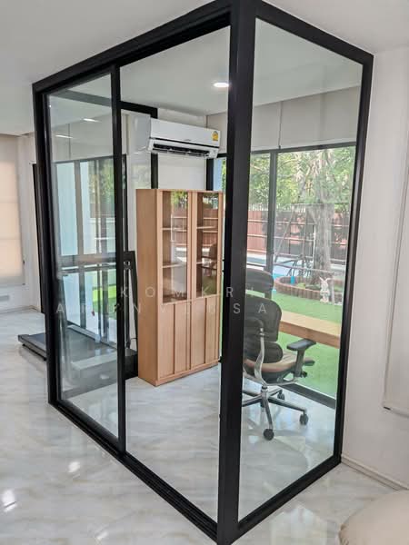 Lake View Park Bangna : เลควิว พาร์ค บางนา, กรุงเทพ, 454 ถนนกาญจนาภิเษก, ดอกไม้, ประเวศ, กรุงเทพ, 300 ตร.ม., บ้านเดี่ยว ให้เช่า, โดย Komkrit Arunvessased, 500487007 - DDproperty.com