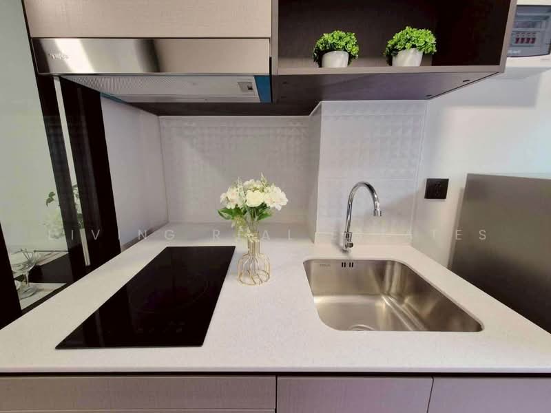 Atmoz Palacio Ladprao-Wanghin, Bangkok, 1349 Lat Phrao Road, Lat Phrao, Bangkok, 1 Bedroom, 27 sqm, Condo For Rent, by Living Real Estates, 500487010 - DDproperty.com