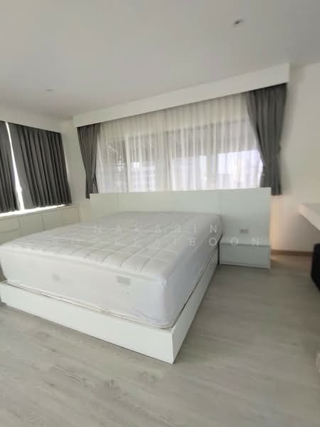 Silom Condominium : สีลมคอนโดมิเนียม, กรุงเทพ, สีลม, บางรัก, กรุงเทพ, 144 ตร.ม., คอนโด ให้เช่า, โดย Nakarin Sookpaiboon, 500487014 - DDproperty.com