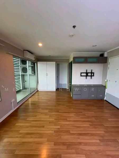 Lumpini Park Rama 9-Ratchada, Bangkok, 888 Chaturathit Road, Bang Kapi, Huai Khwang, Bangkok, 1 Bedroom, 38 sqm, Condo For Sale, by Thawatchai Methawongworakul, 500487048 - DDproperty.com