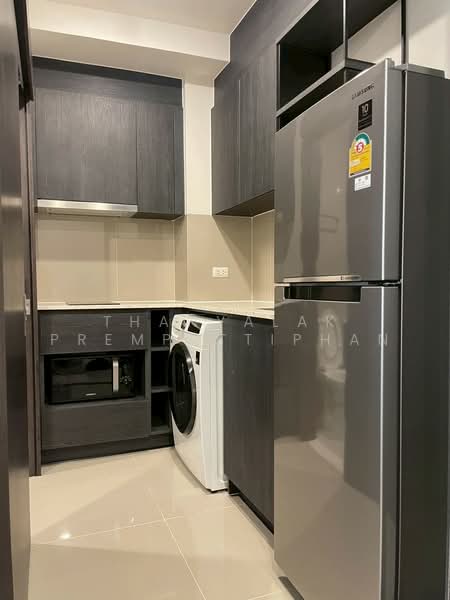 XT Huaikhwang, Bangkok, 244 Ratchadaphisek Road, Huai Khwang, Bangkok, 1 Bedroom, 35 sqm, Condo For Rent, by Thanyalak Premputtiphan, 500487067 - DDproperty.com