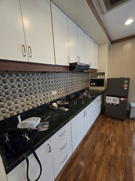 New House condominium, Bangkok, Ploenchit, Lumphini, Pathum Wan, Bangkok, 2 Bedrooms, 181 sqm, Condo For Rent, by Kritaphak Khongmueang, 500487088 - DDproperty.com