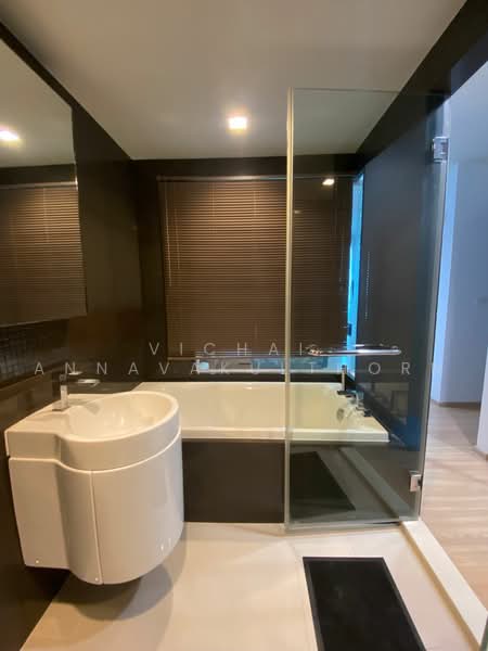 Rhythm Sathorn, Bangkok, 141 Soi Sathorn 21, Yan Nawa, Sathon, Bangkok, 2 Bedrooms, 67 sqm, Condo For Rent, by Vichai Annavakulthorn, 500487109 - DDproperty.com