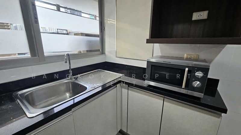 Baan Sukhumvit 14, Bangkok, 1/1 Soi Sukhumvit 14, Khlong Toei, Bangkok, 2 Bedrooms, 60 sqm, Condo For Rent, by BANGKOK PROPERTY AGENTS, 500487125 - DDproperty.com