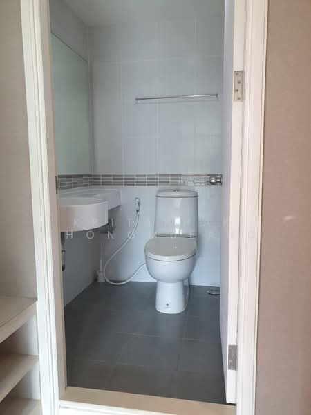 Lumpini Place Srinakarin-Huamak Station, Bangkok, Srinakarin Road, Suan Luang, Bangkok, 2 Bedrooms, 52 sqm, Condo For Rent, by Kritaphak Khongmueang, 500487129 - DDproperty.com