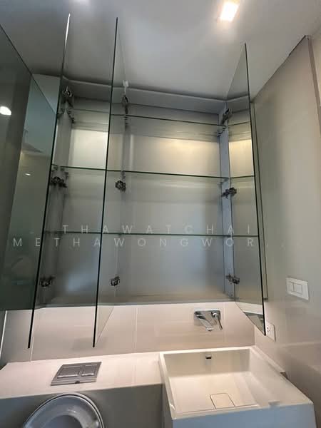 The Saint Residences Ladprao, Bangkok, 588 Vibhavadi-Rangsit Road, Jom Phon, Chatuchak, Bangkok, 1 Bedroom, 36 sqm, Condo For Rent, by Thawatchai Methawongworakul, 500487131 - DDproperty.com