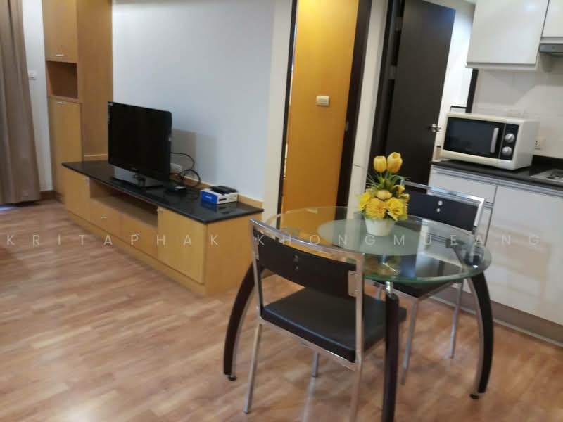 The Kris Ratchada 17, Bangkok, Inthamara 45 Alley, Din Daeng, Bangkok, 1 Bedroom, 38 sqm, Condo For Rent, by Kritaphak Khongmueang, 500487146 - DDproperty.com