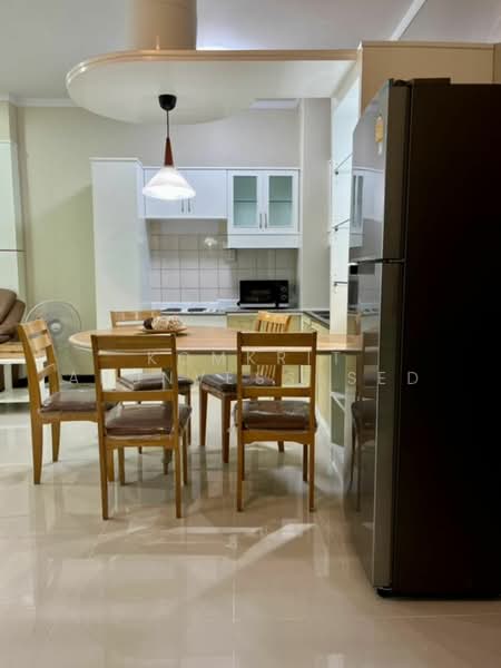 Supalai Place Sukhumvit 39, Bangkok, 175-179 Soi Sukhumvit 39 Sukhumvit Road, Khlong Tan Nua, Watthana, Bangkok, 2 Bedrooms, 75 sqm, Condo For Sale, by Komkrit Arunvessased, 500487149 - DDproperty.com