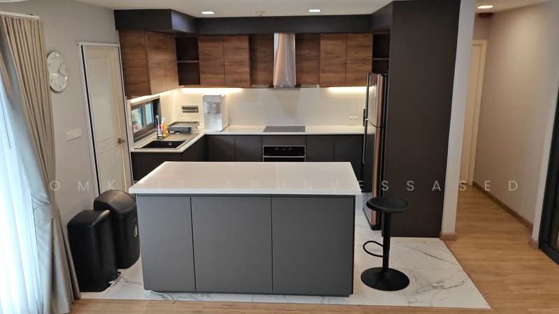Regent on The Park 2, Bangkok, Sukhumvit 61, Khlong Tan Nua, Watthana, Bangkok, 3 Bedrooms, 265 sqm, Condo For Rent, by Komkrit Arunvessased, 500487165 - DDproperty.com
