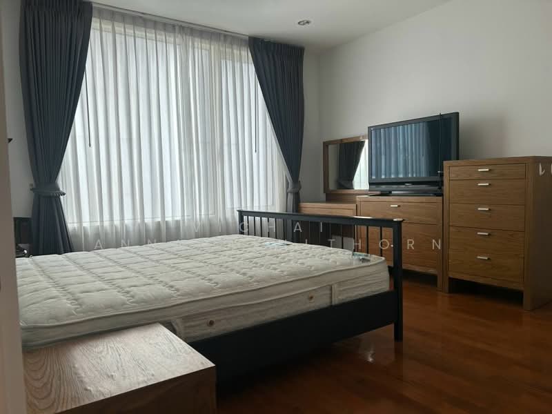 Siri Residence, Bangkok, 21 Soi Sukhumvit 24, Khong Tan, Khlong Toei, Bangkok, 2 Bedrooms, 90 sqm, Condo For Rent, by Vichai Annavakulthorn, 500487170 - DDproperty.com