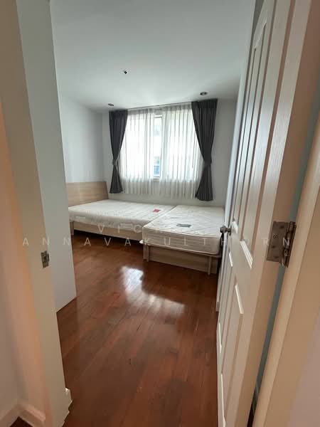 Siri Residence, Bangkok, 21 Soi Sukhumvit 24, Khong Tan, Khlong Toei, Bangkok, 2 Bedrooms, 90 sqm, Condo For Rent, by Vichai Annavakulthorn, 500487170 - DDproperty.com