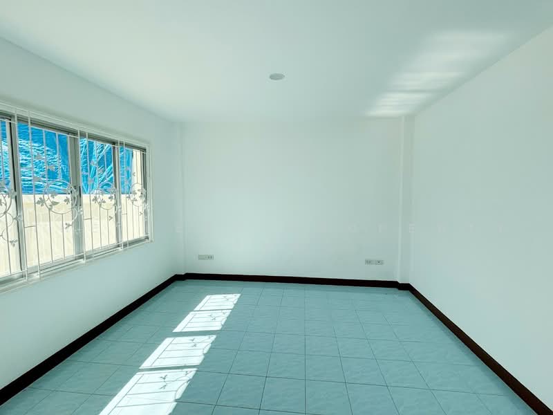 Buraphan Gardenville, Bangkok, Krathum Rai, Nong Chok, Bangkok, 2 Bedrooms, 150 sqm, Single Detached House For Sale, by The Best Property  ไมค์, 500487176 - DDproperty.com