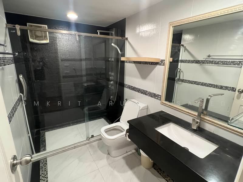 Belle Grand Rama 9, Bangkok, 131 Rama 9 Road, Huai Khwang, Bangkok, 2 Bedrooms, 78 sqm, Condo For Sale, by Komkrit Arunvessased, 500487182 - DDproperty.com