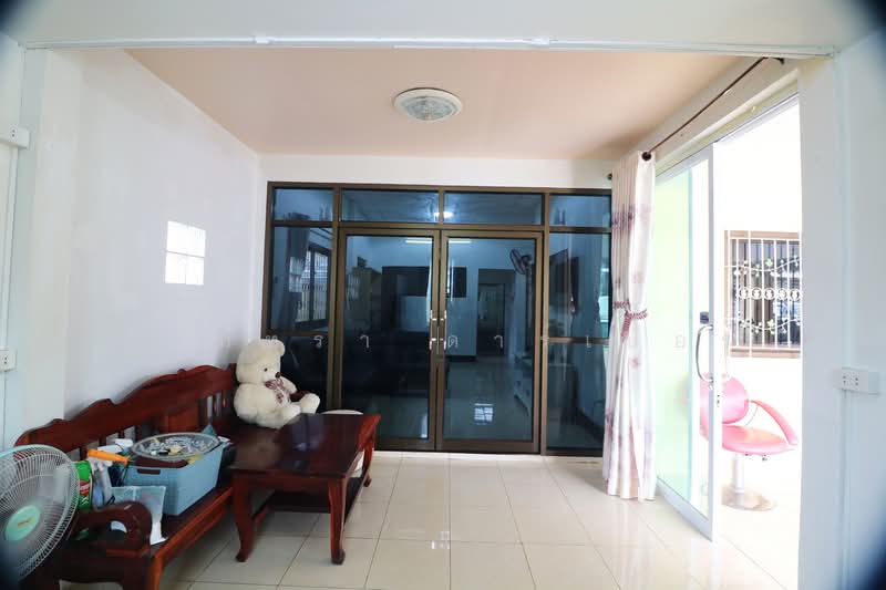 Two Detached Houses On One Plot for Sale, Udon Thani, Udon Thani, Chiang Phin, Muang Udon Thani, Udon Thani, 3 Bedrooms, 124 sqm, Semi-Detached House (Twin House) For Sale, by วีรภัทรา ดาร์เปอร์, 500487187 - DDproperty.com