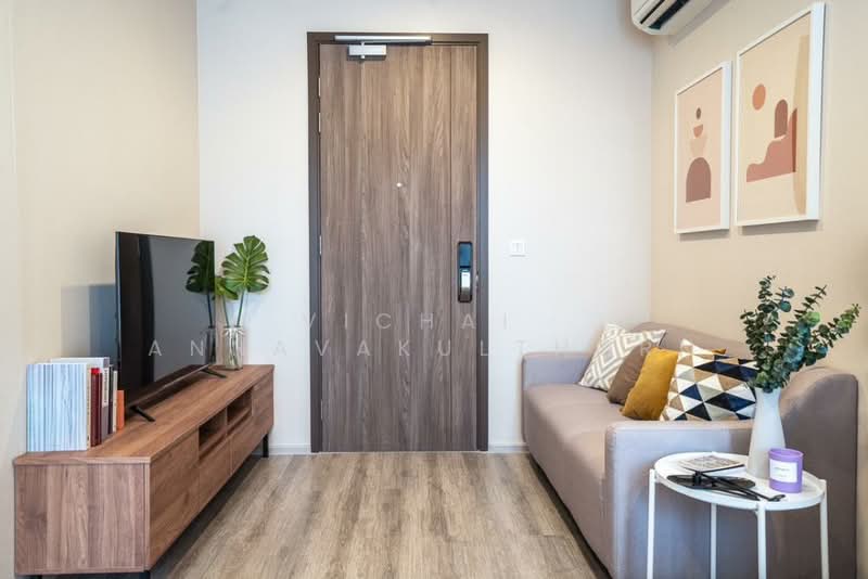 IDEO Mobi Asoke, Bangkok, New Petchaburi Road, Bang Kapi, Huai Khwang, Bangkok, 1 Bedroom, 28 sqm, Condo For Rent, by Vichai Annavakulthorn, 500487200 - DDproperty.com