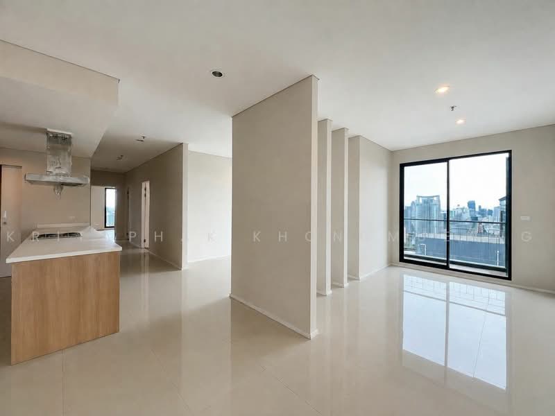 Villa Asoke, Bangkok, 1588 New Petchburi Road, Makkasan, Ratchathewi, Bangkok, 5 Bedrooms, 301 sqm, Condo For Sale, by Kritaphak Khongmueang, 500487245 - DDproperty.com