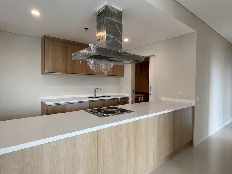Villa Asoke, Bangkok, 1588 New Petchburi Road, Makkasan, Ratchathewi, Bangkok, 5 Bedrooms, 301 sqm, Condo For Sale, by Kritaphak Khongmueang, 500487245 - DDproperty.com