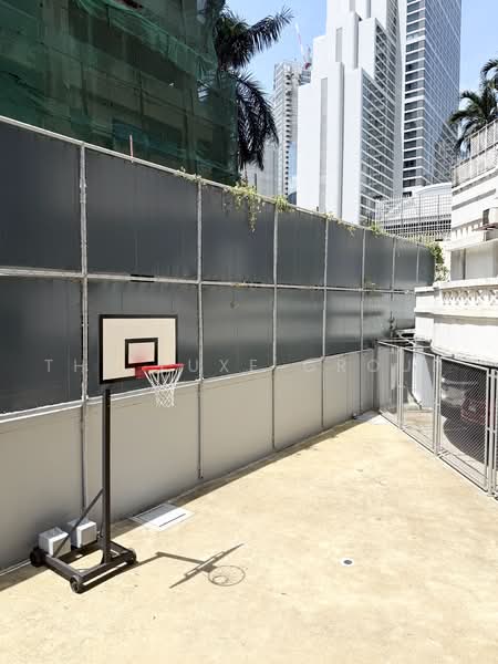 Raj Mansion, Bangkok, 31-33 Soi Sukhumvit 20, Khlong Toei, Bangkok, 4 Bedrooms, 380 sqm, Condo For Rent, by The Luxe Group, 500487268 - DDproperty.com