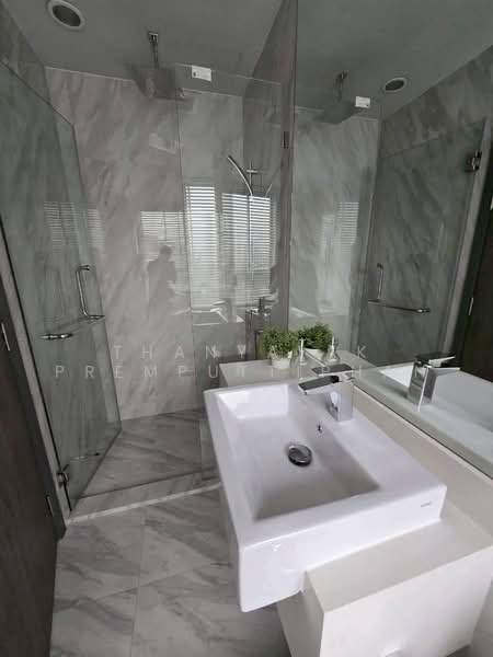 Coco Parc, Bangkok, 1150 Rama 4 Road, Khlong Toei, Bangkok, 2 Bedrooms, 65 sqm, Condo For Rent, by Thanyalak Premputtiphan, 500487285 - DDproperty.com