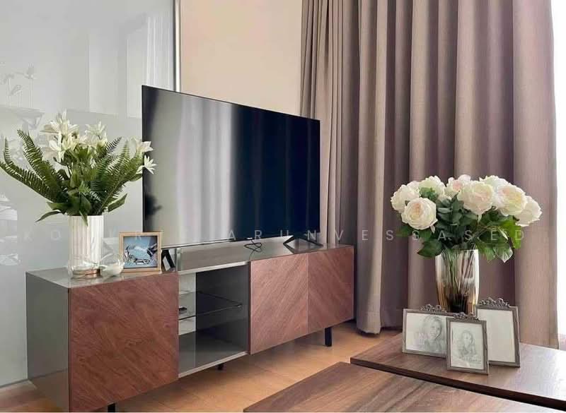 Equinox Phahol Vibha, Bangkok, 345 Paholyothin Road, Jom Phon, Chatuchak, Bangkok, 1 Bedroom, 40 sqm, Condo For Rent, by Komkrit Arunvessased, 500487288 - DDproperty.com