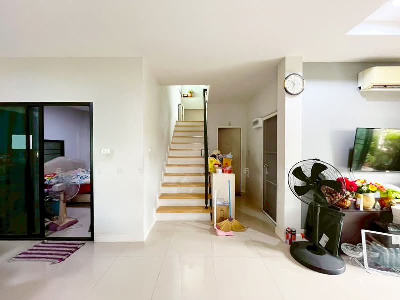 หมู่บ้าน นนทรี พาร์ควิว : คลองสี่วา - พันธุวงษ์, Samut Sakhon, Ban Ko, Muang Samut Sakhon, Samut Sakhon, 4 Bedrooms, 154 sqm, Semi-Detached House (Twin House) For Sale, by Suradej Arunsurosn, 500487296 - DDproperty.com