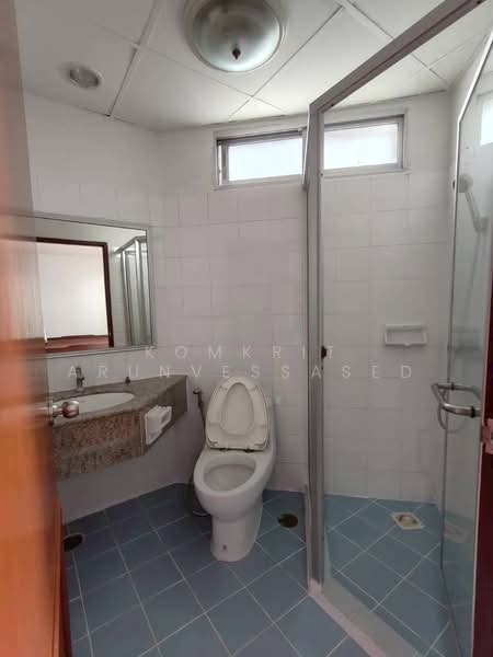 Witthayu Complex, Bangkok, 1673 New Petchaburi Road, Makkasan, Ratchathewi, Bangkok, 2 Bedrooms, 81 sqm, Condo For Rent, by Komkrit Arunvessased, 500487307 - DDproperty.com